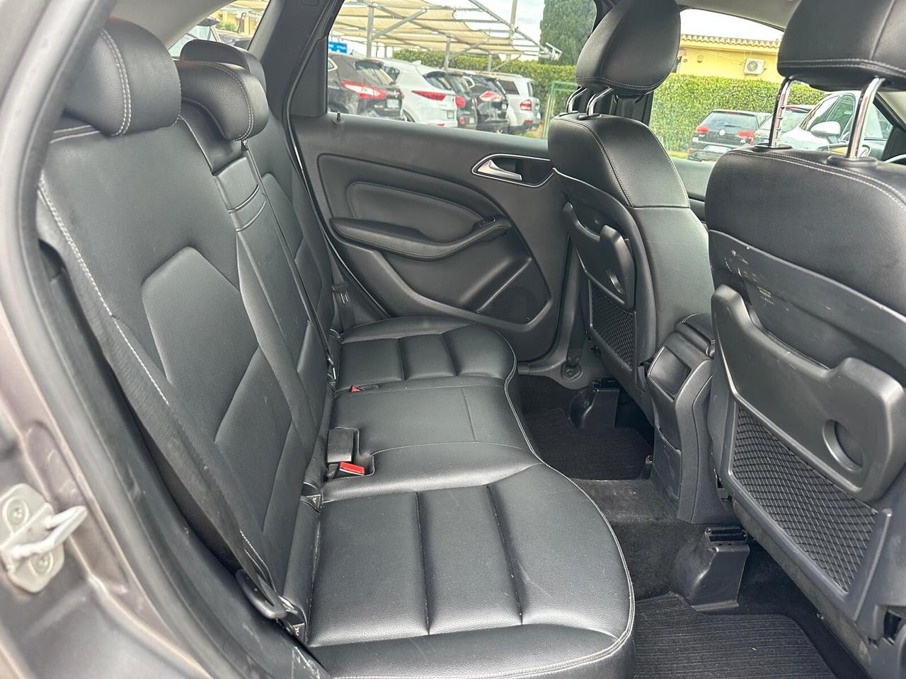 Mercedes Classe B 180