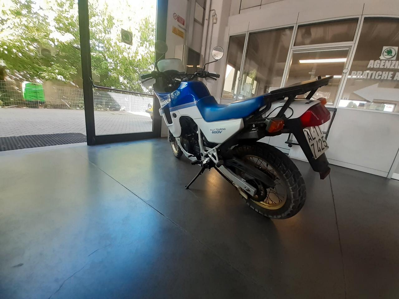 Honda Transalp 600
