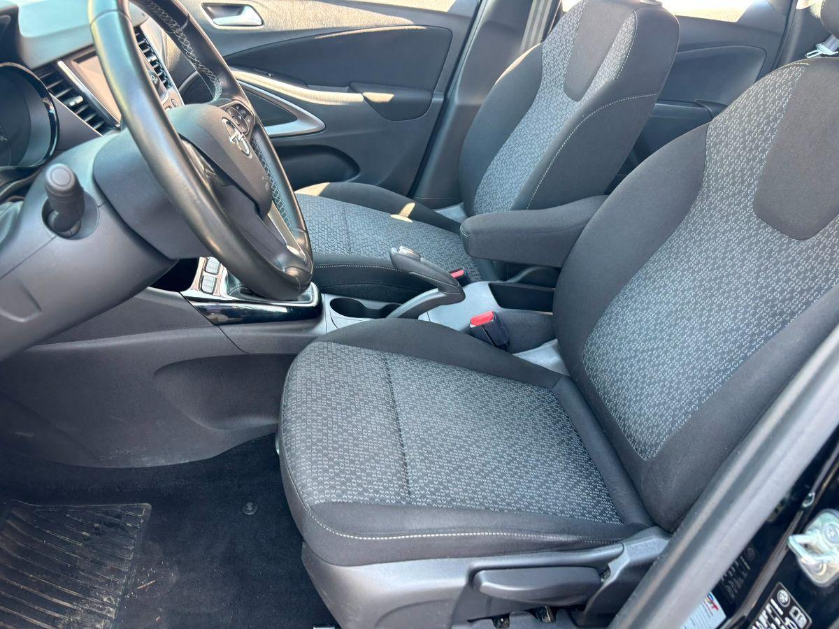 OPEL Crossland 1.2 MT5 Edition