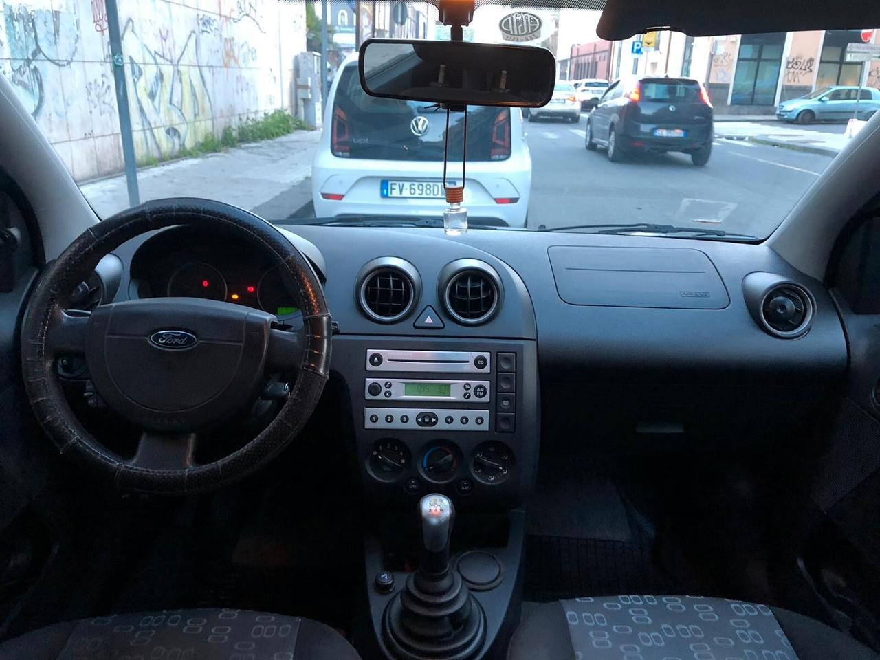 Ford Fiesta 1.4 TDCi 5p. Tecno