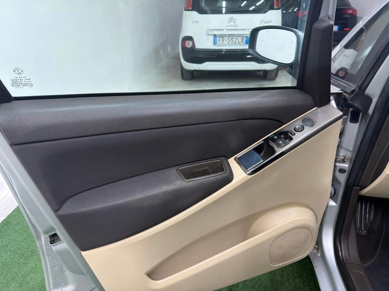 Lancia MUSA 1.3 Multijet 16V 90 CV Platino Plus