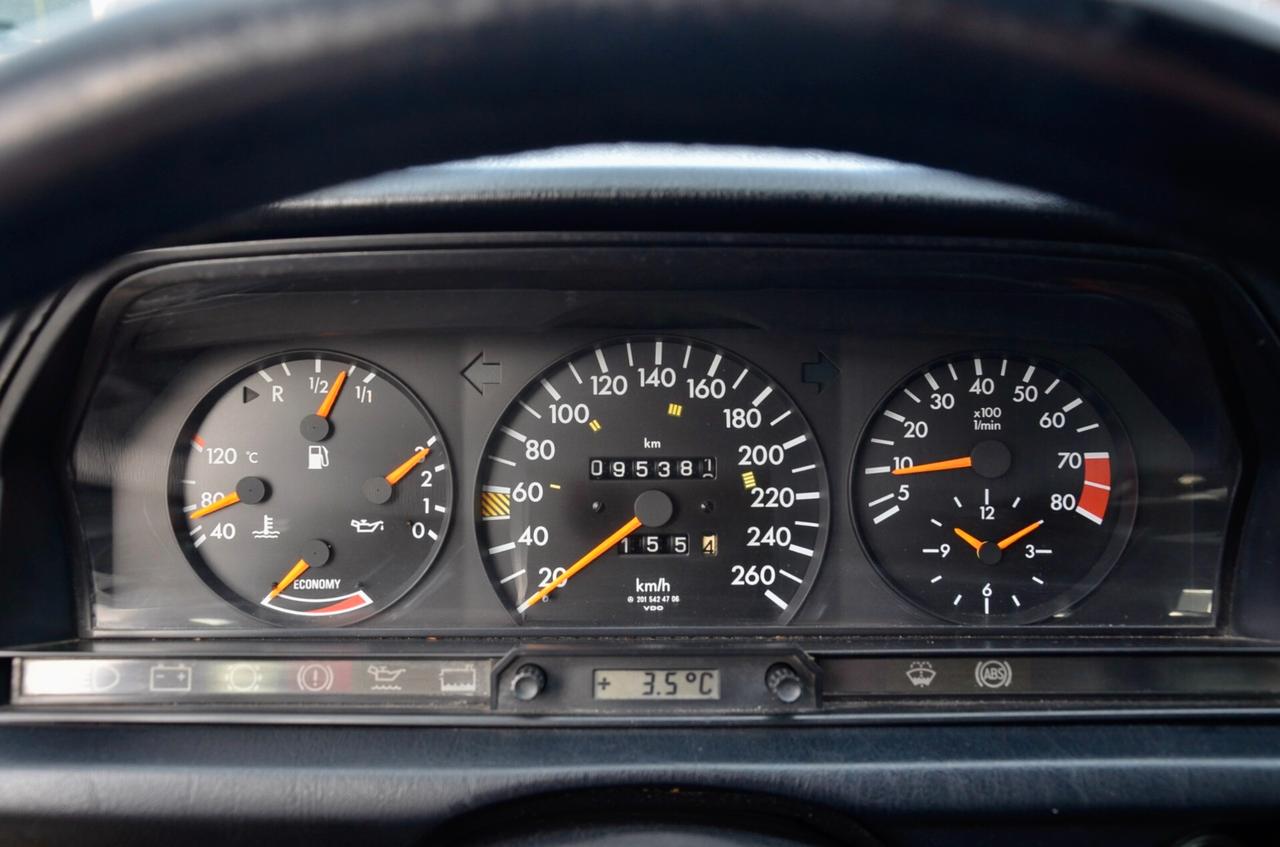 MERCEDES-BENZ 190 E 2.3-16 185cv, OTTIME CONDIZIONI, SERVICE CON FATTURE, MATCHING NUMBER, TETTO, A/C, PERMUTE