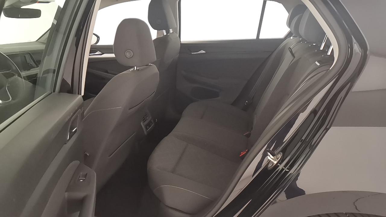 VOLKSWAGEN Golf VIII 2020 - Golf 1.0 etsi evo Life 110cv dsg