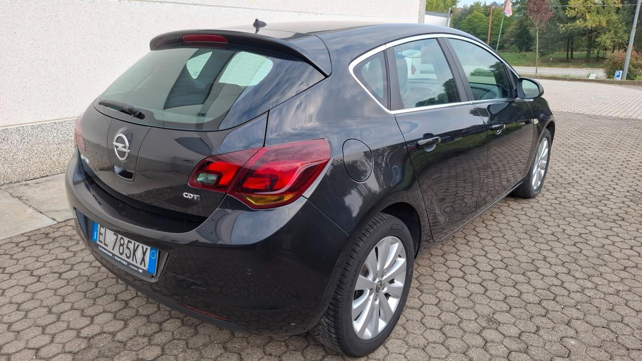 Opel Astra 1.7 CDTI 110CV EcoFLEX S&S 5 porte Cosmo