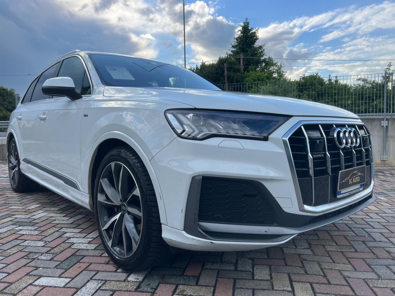 Audi Q7 50 TDI quattro S-LINE EDITION 7 POSTI