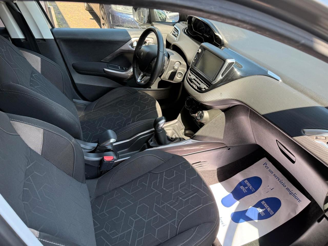 Peugeot 2008 PureTech 82