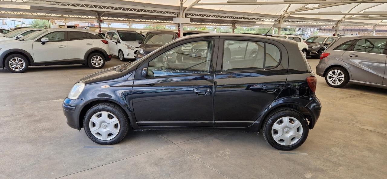 Toyota Yaris 1.4 D 75cv 5 porte Sol