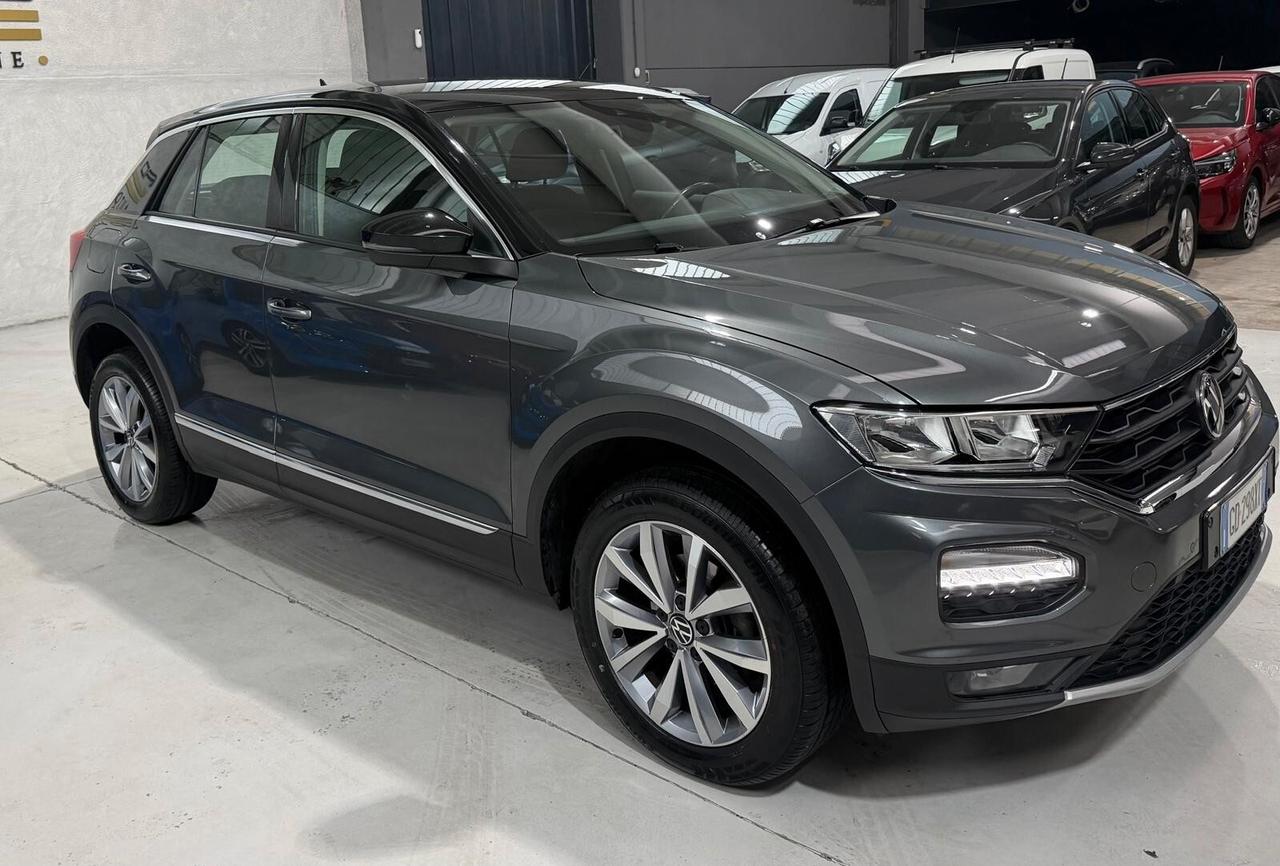 Volkswagen T-Roc Benzina Cambio Automatico 9500km