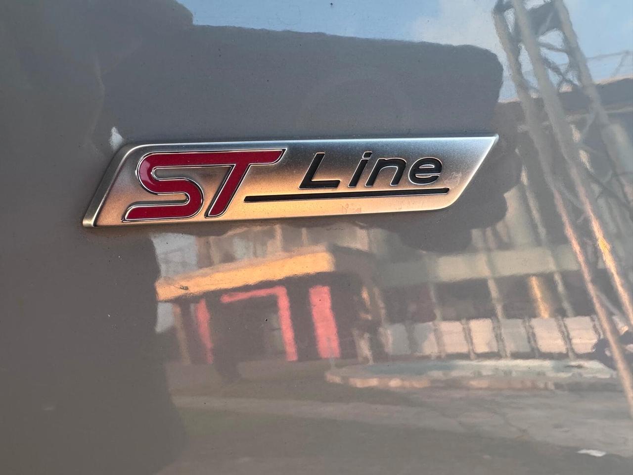 Ford Puma 1.0 EcoBoost Hybrid 125 CV S&S ST-Line X