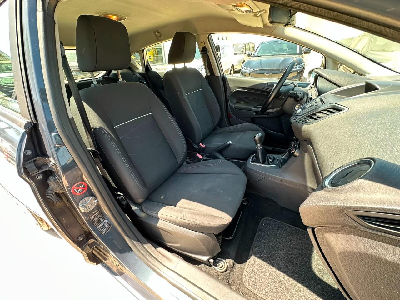 Ford Fiesta 1.5 TDCi 75CV 5p Titanium