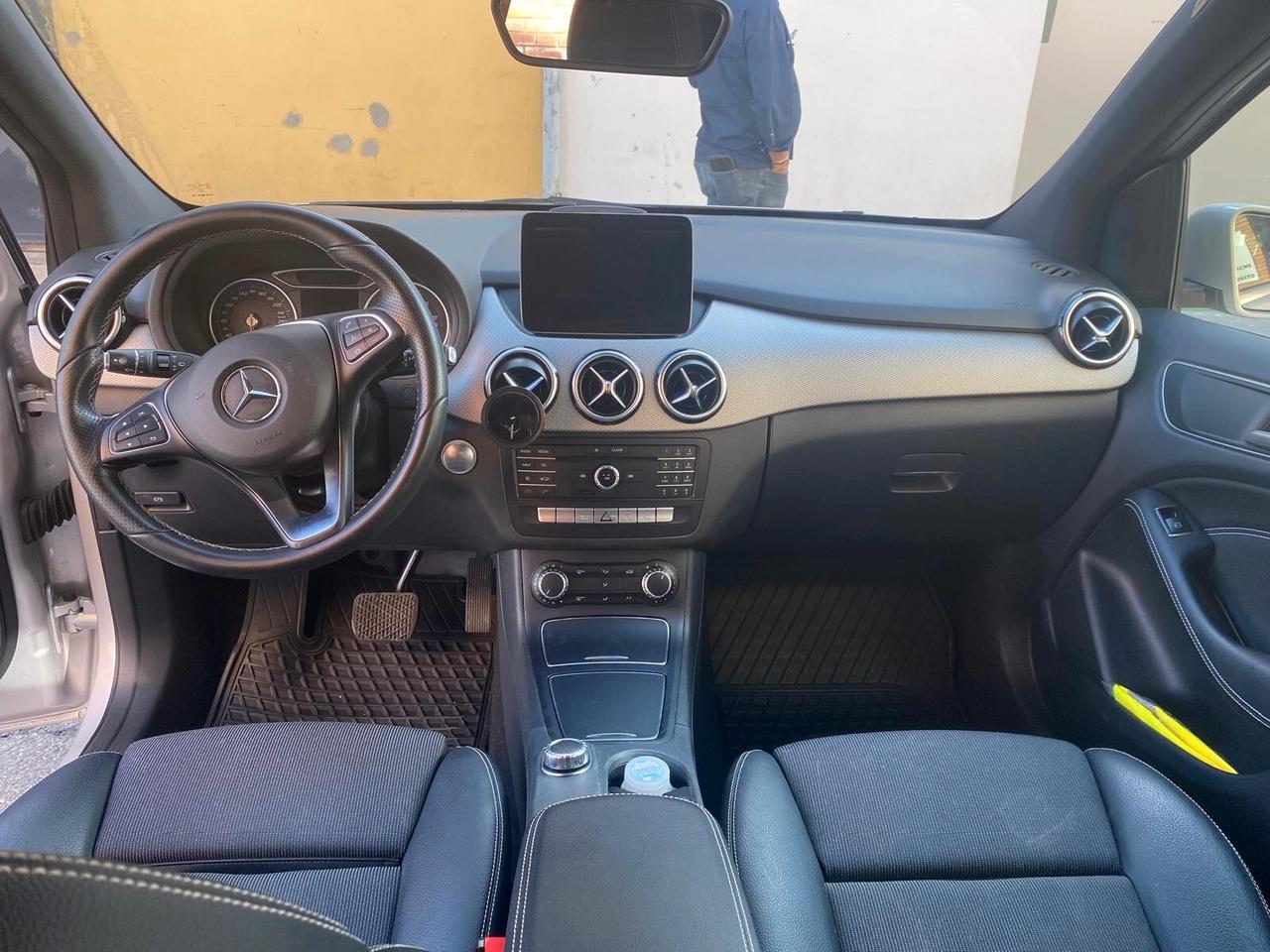 Mercedes-benz B 180 d Automatic Premium 109cv - TAGLIANDI MERCEDES