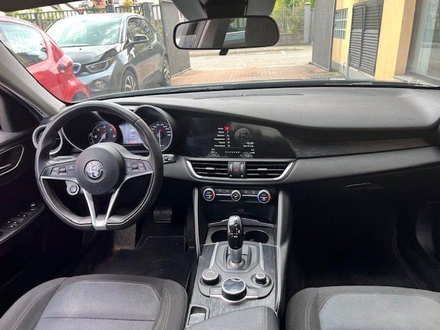 ALFA ROMEO Giulia 2.2 Turbodiesel 160 CV AT8 Business