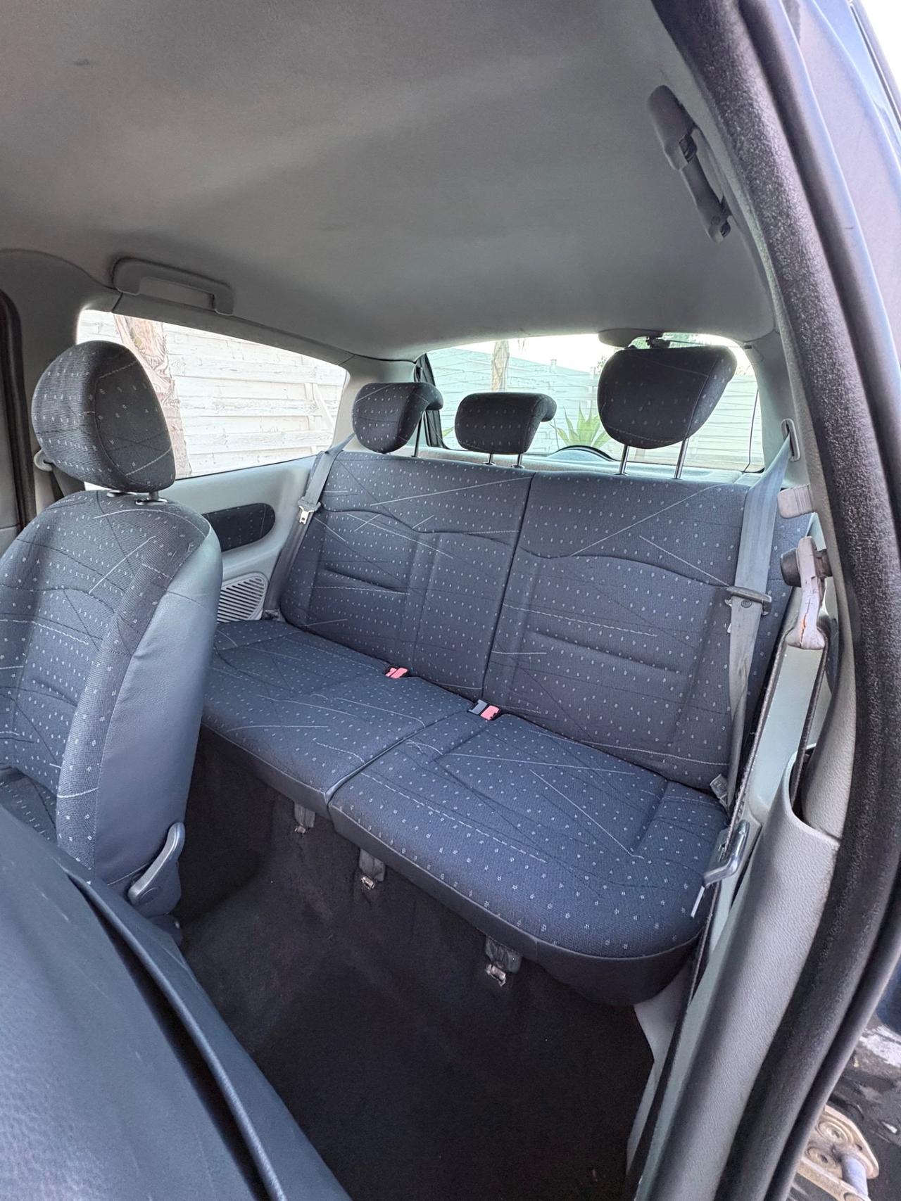 Renault Clio 1.5 dCi 3 p. Motore ottimo