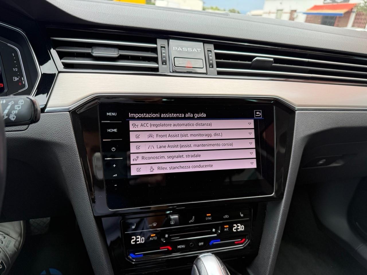 VW Passat 2.0 TDI SCR DSG Executive/PELLE/UNIPRO