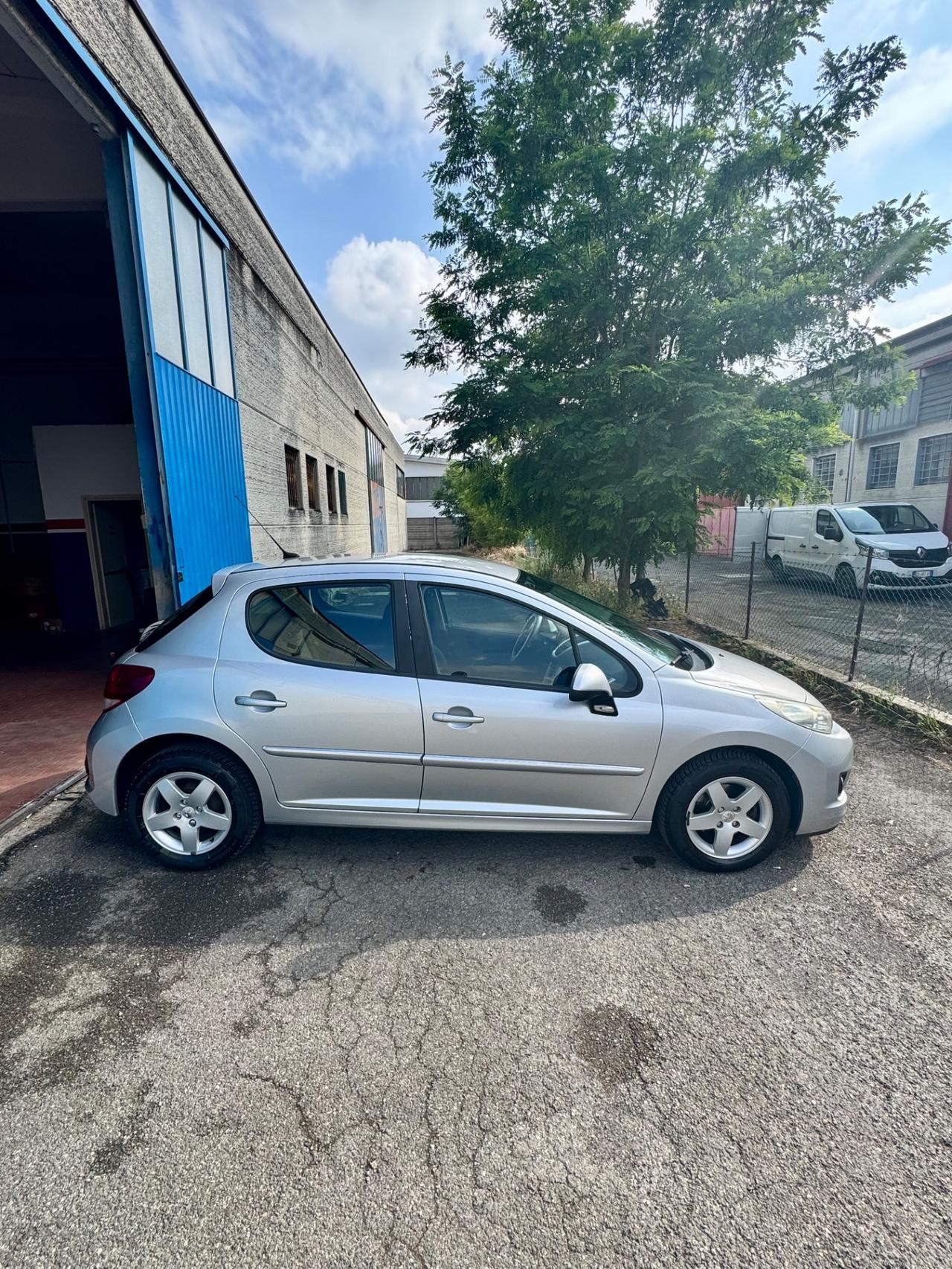 Peugeot 207 1.4 VTi 95CV 5p. Energie Sport