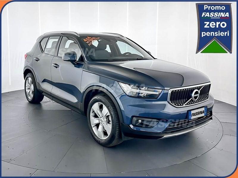 Volvo XC40 XC40 2.0 b4 Momentum Pro awd auto