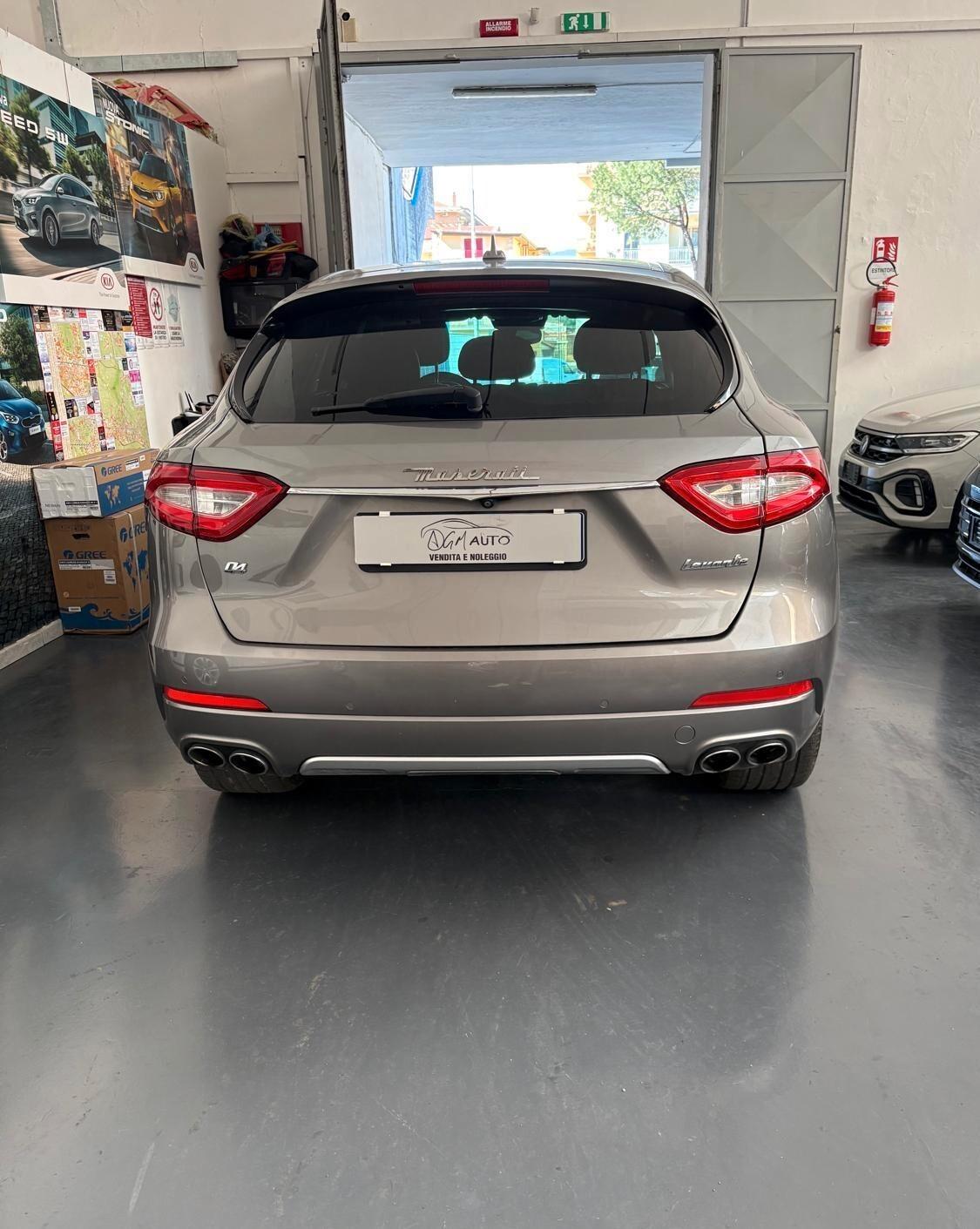 Maserati Levante V6 Diesel 275 CV AWD Granlusso