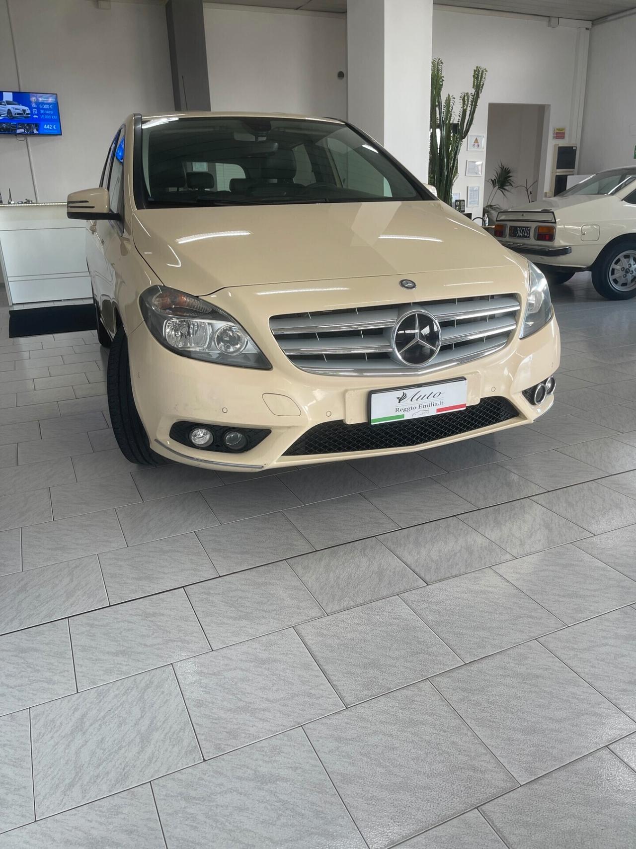 Mercedes-benz B 180 B 180 CDI Automatic Premium