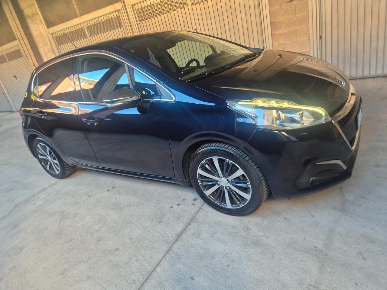 PEUGEOT 208 ALLURE 1.2 BENZINA EURO 6B