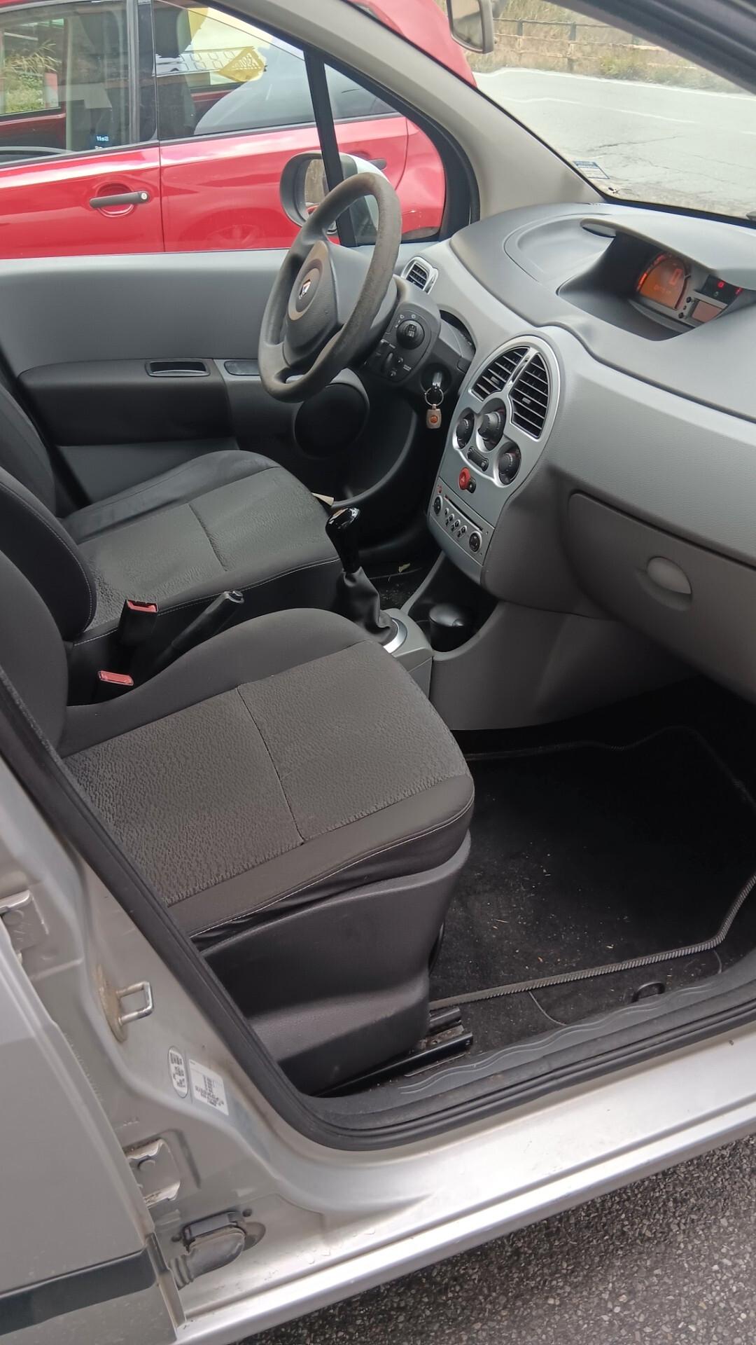 Renault Modus Grand 1.2 16V Dynamique