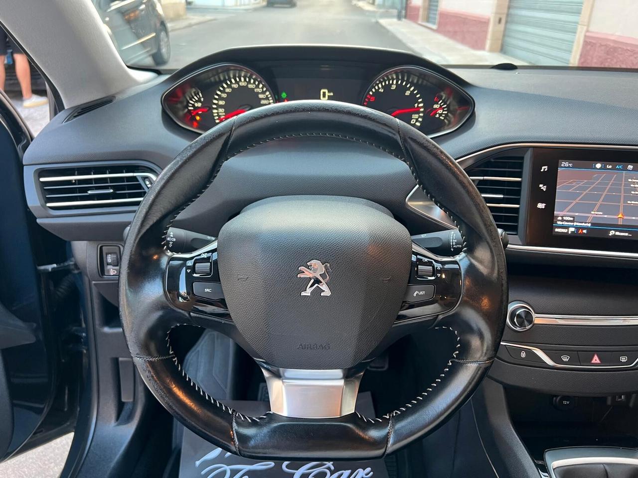 PEUGEOT 308 1.6 ALLURE 100CV NAVI CRUISE OK NEOPATENTATO ANNO 2018