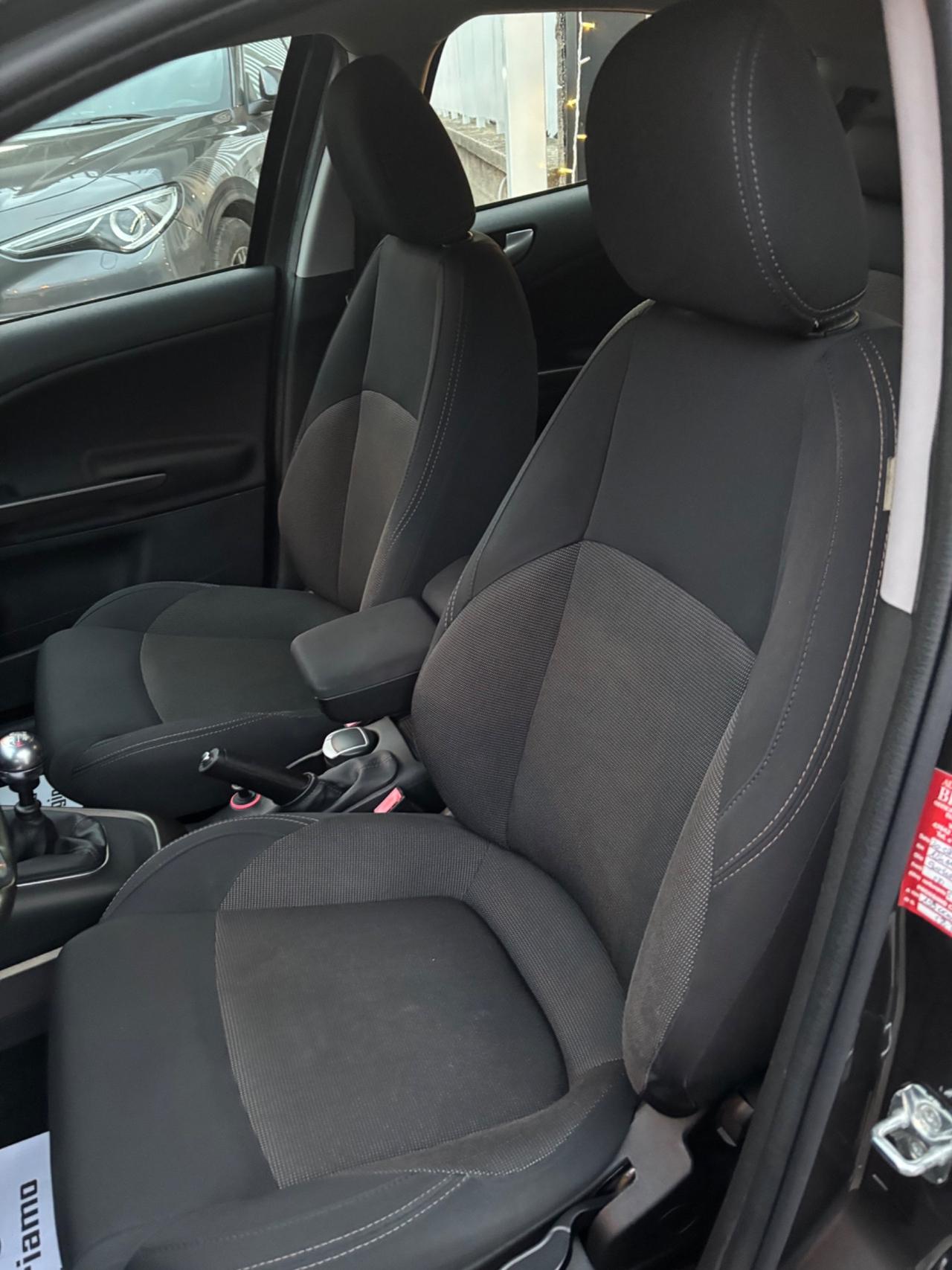 Alfa Romeo Giulietta 1.4 Turbo MultiAir TCT Distinctive