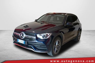MERCEDES-BENZ GLC 220D 4MATIC 194CV AUTOMATIC PREMIUM AMG ( FARI LED - CRUISE - COCKPIT - TETTO PANORAMICO APR. - NAVI - PARK ASSIST - TELECAMERA POST. - CERCHI 19 )