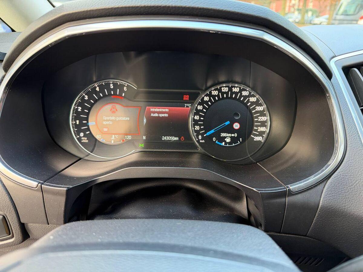 Ford Galaxy 2.0 tdci Titanium Business s&s 150cv 7 POSTI!