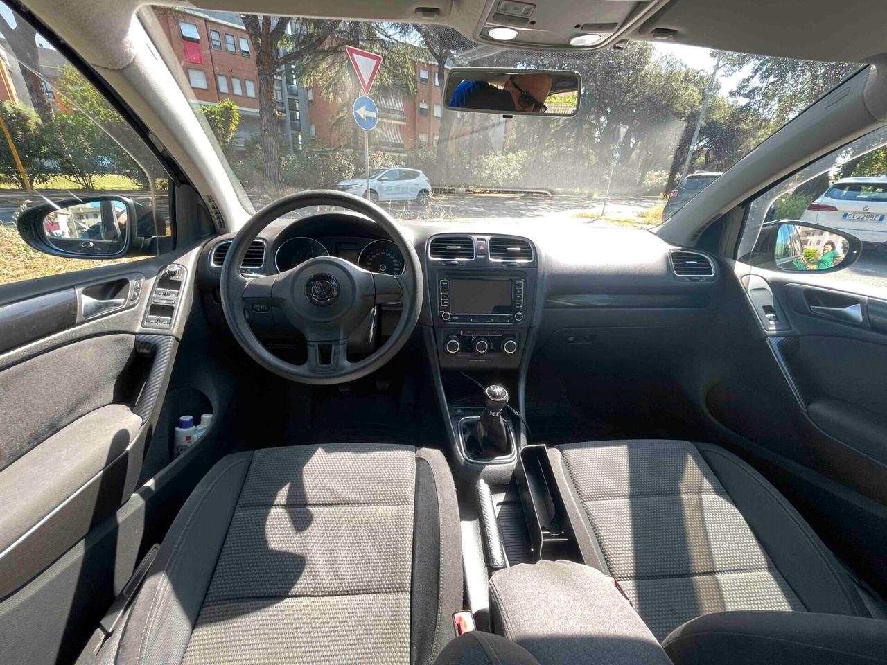 Volkswagen Golf 1.6 TDI Comfortline NEOPATENTATI DITRIBUZIONE OK GOMME NUOVE GARANZIA 24 MESI