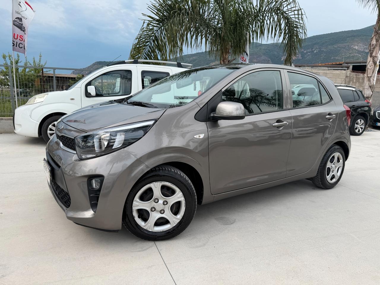 KIA PICANTO ANNO 2018 1.0 BENZINA 67 CV