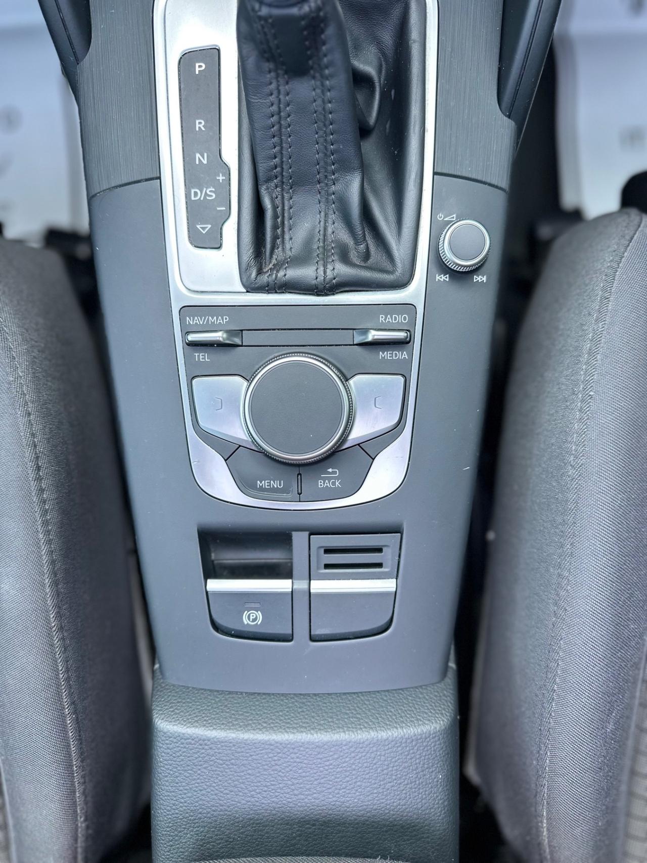 Audi A3 2.0 TDI 184 CV S tronic Sport quattro edition S Line