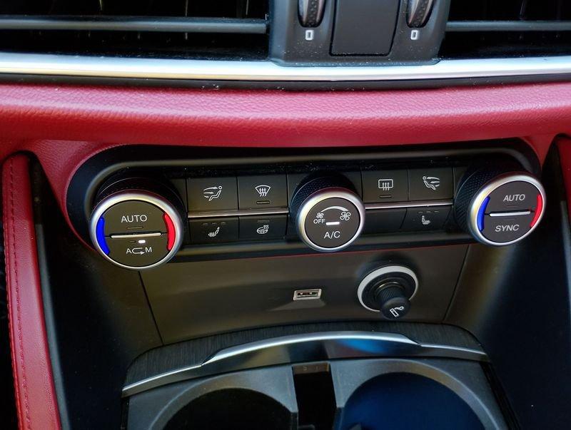 Alfa Romeo Stelvio Stelvio 2.2 Turbodiesel 210 CV AT8 Q4 Executive