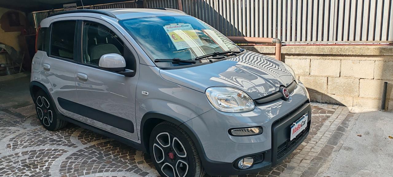 Fiat Panda 1.0 FireFly S&S Hybrid Sport LEGGI