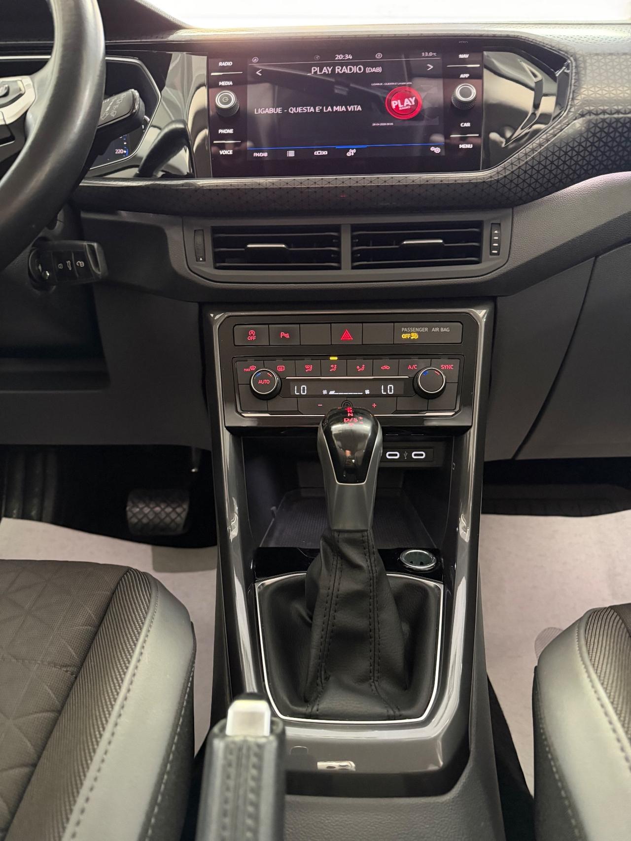 Volkswagen T-Cross 1.6 TDI DSG SCR Advanced 95CV R-LINE