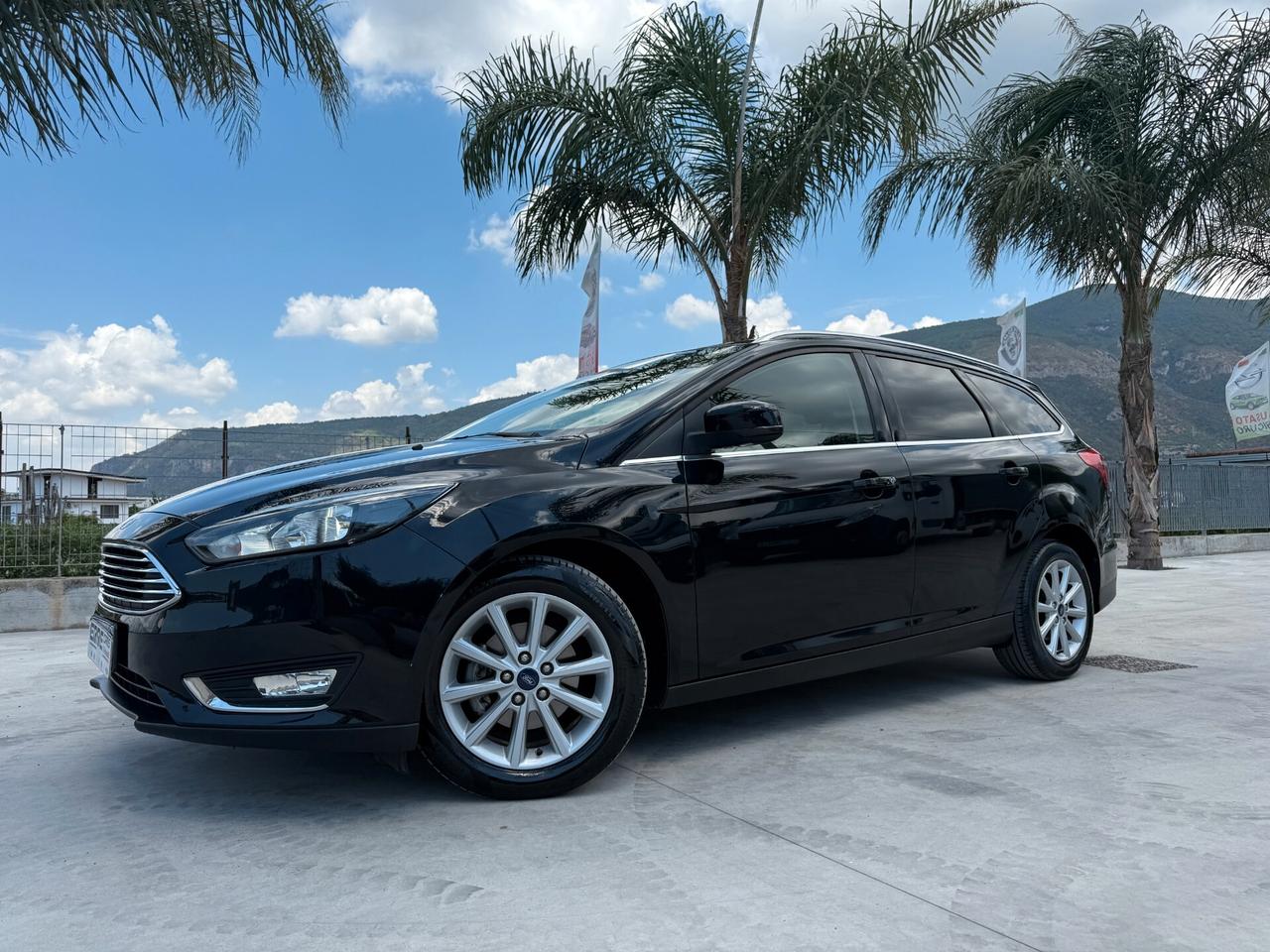 FORD FOCUS SW ANNO 2017 1.5 DIESEL 120 CV