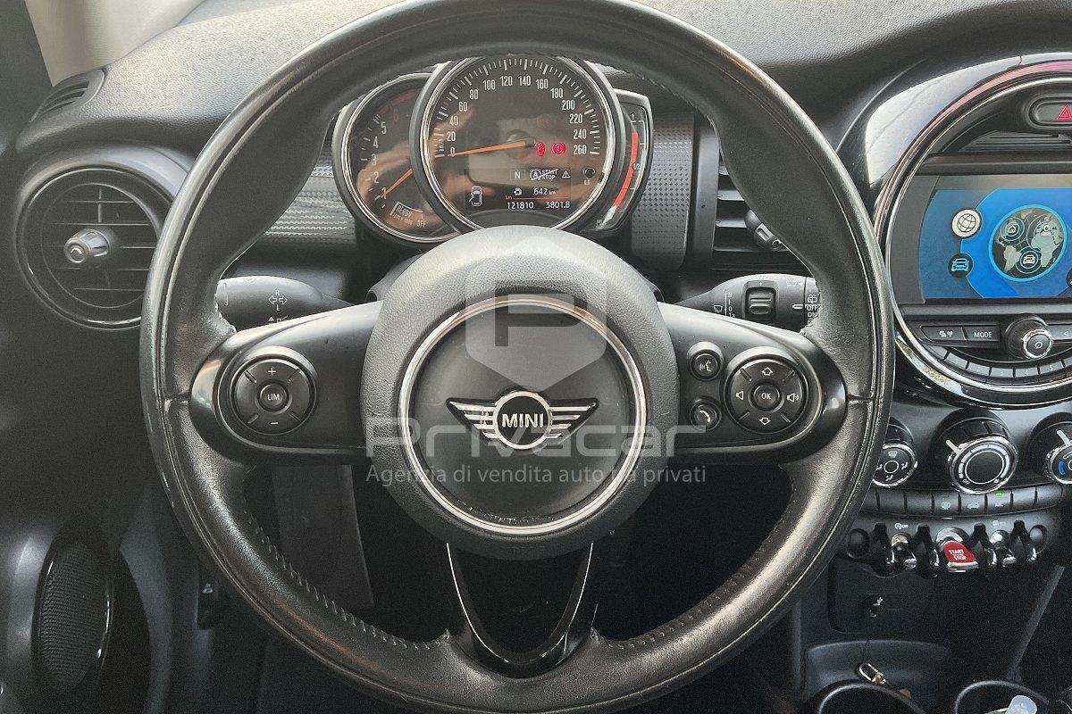 MINI Mini 1.5 Cooper D Business 5 porte