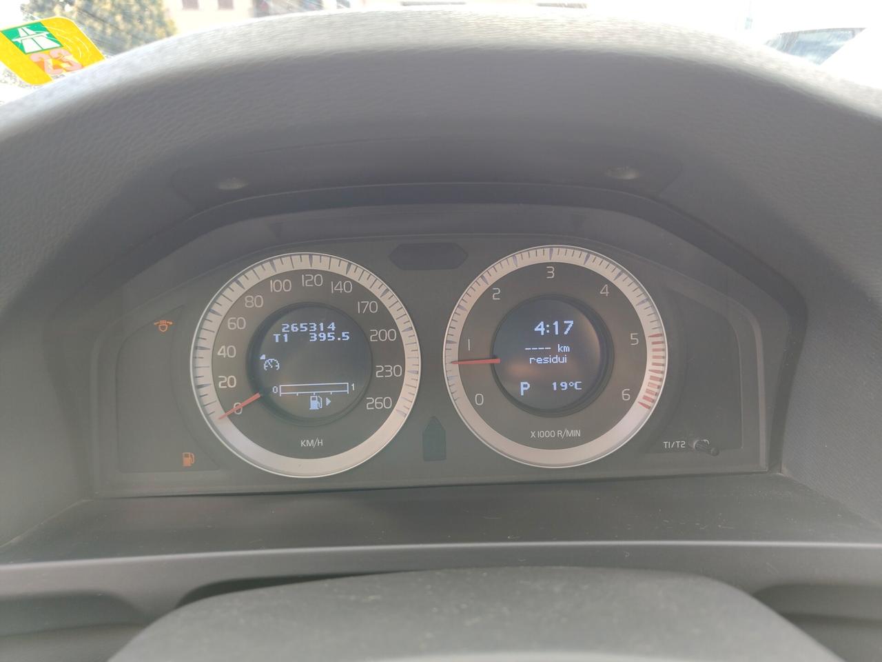 Volvo V60 D5 Geartronic Summum