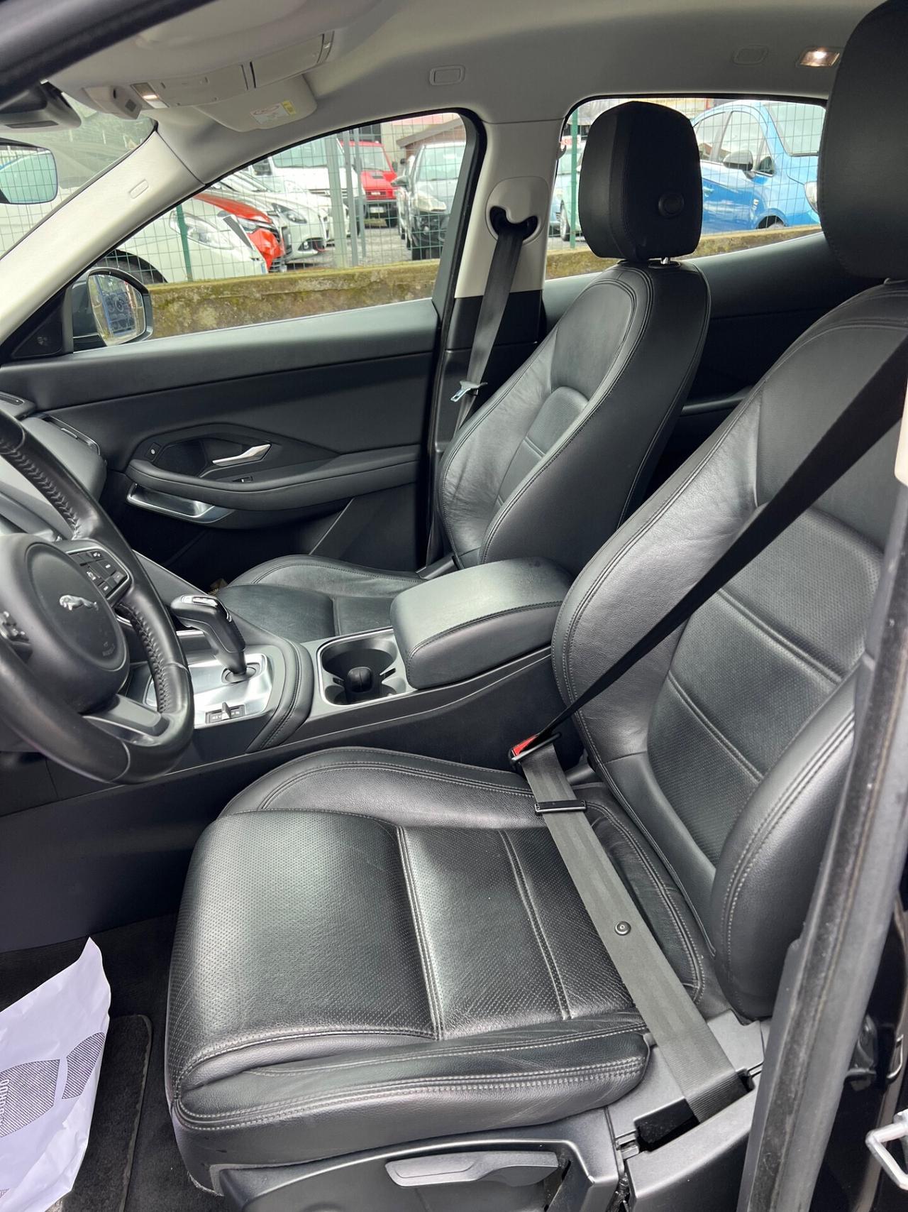 Jaguar E-Pace 2.0D 150 CV R-Dynamic