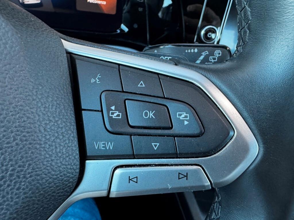 Volkswagen Golf 1.0 etsi evo Life 110cv dsg