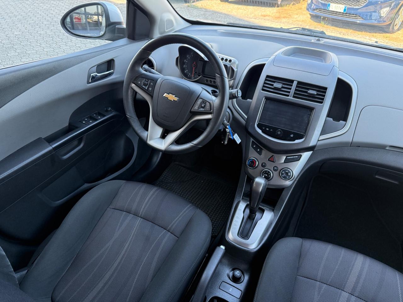 Chevrolet Aveo 1.4 100CV aut. 5 porte LTZ