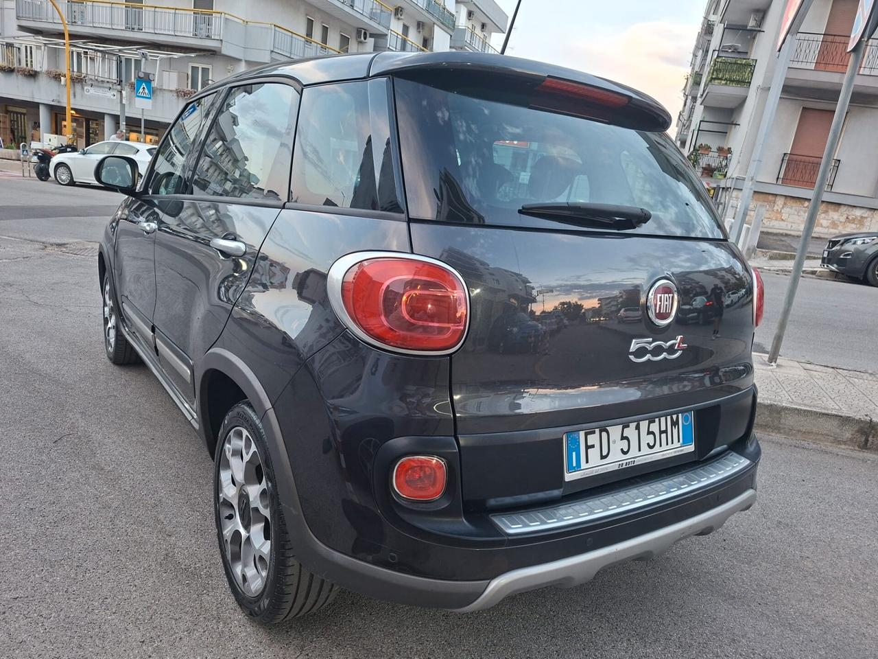 Fiat 500L 1.3 Multijet 95 CV Trekking * TETTO PANORAMICO * Navi * Garantita 12 Mesi