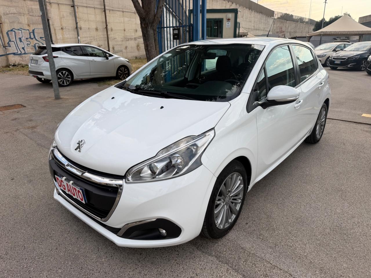 Peugeot 208 1.6 diesel 75 cv 2017