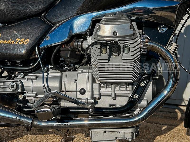 Moto Guzzi Nevada 750
