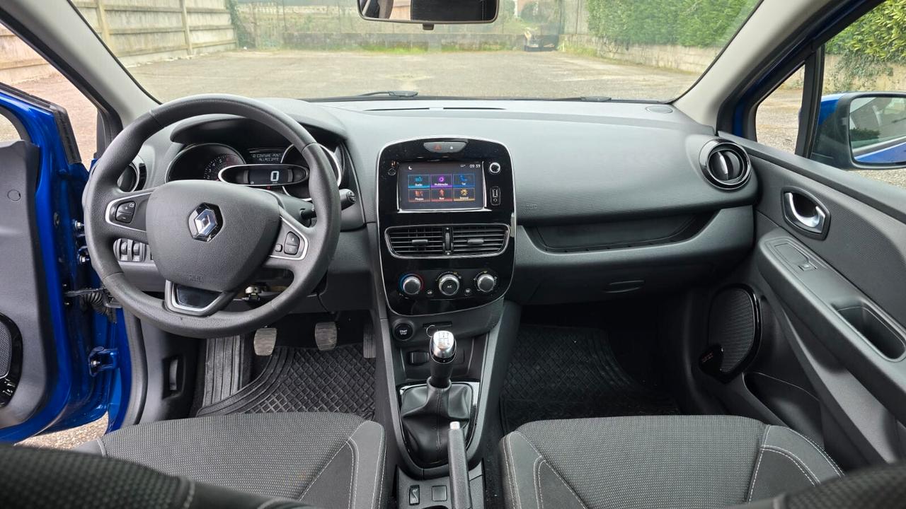 Renault Clio TCe 12V 90 CV GPL 5 porte Moschino Intens