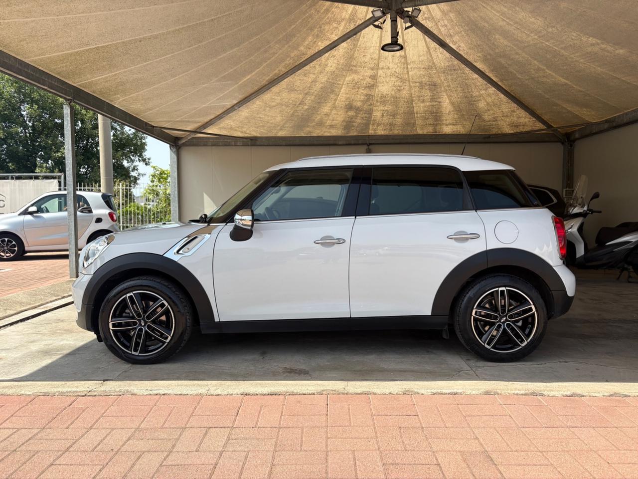 Mini Cooper D Countryman 2.0 Business XL Automatica