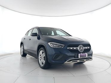 Mercedes-Benz GLA 250 e phev (eq-power) Sport auto CAMERA+LED+C18"