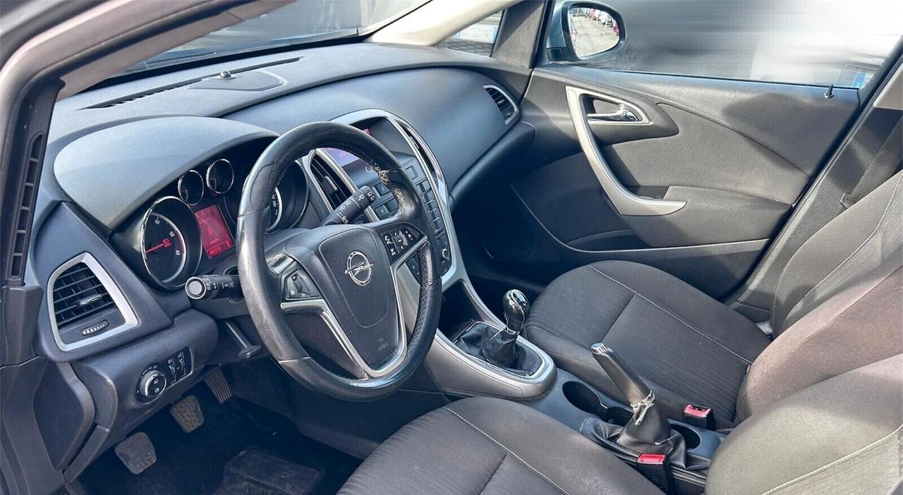 Opel Astra GTC 1.7 CDTI 110CV 3p Elective Cosmo