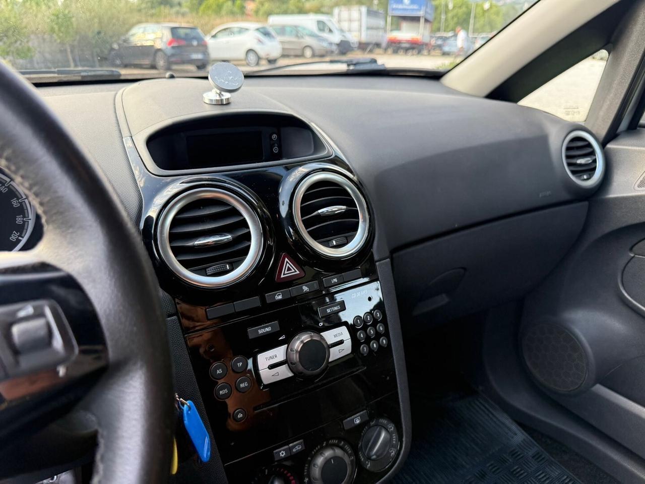 OPEL CORSA 4" SERIE