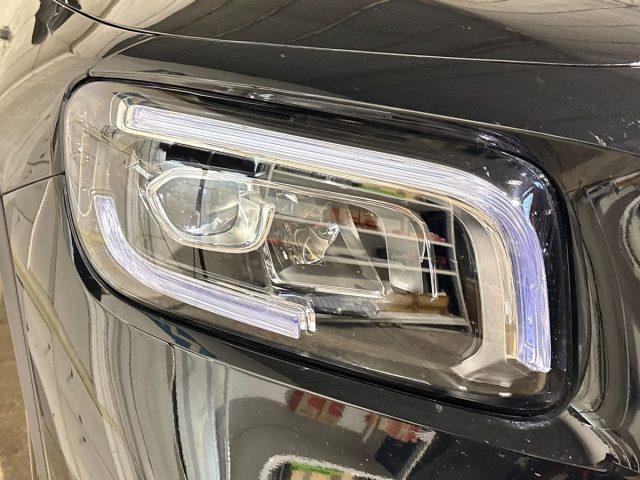 MERCEDES-BENZ GLB 180 d Automatic Premium