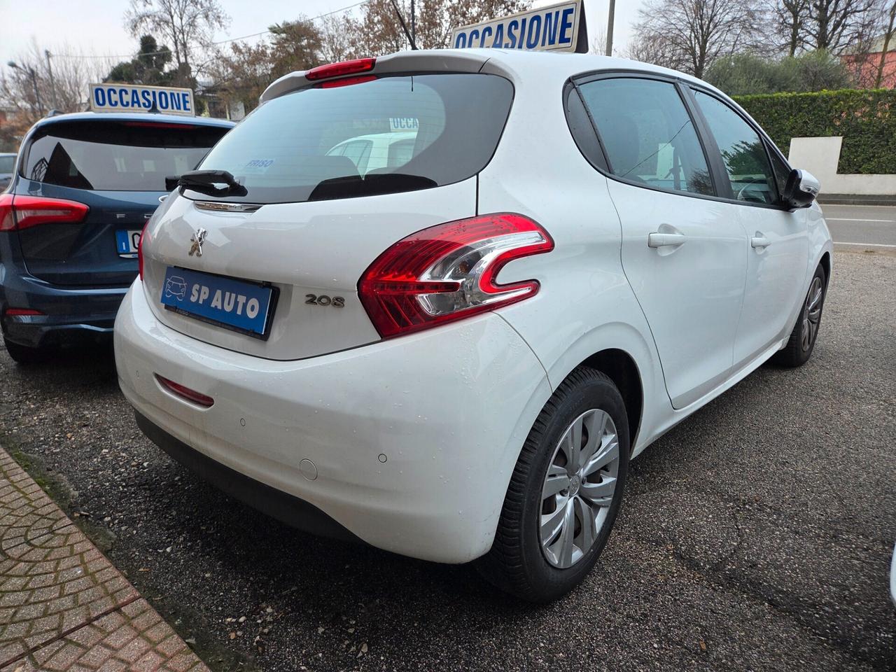 Peugeot 208 Neopatenatati - 2012